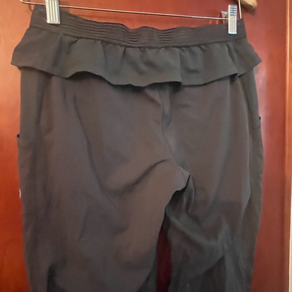 Lululemon Athletica Dance Studio Full Length Gray Pant Sz 8 Joggers - Picture 7 of 10